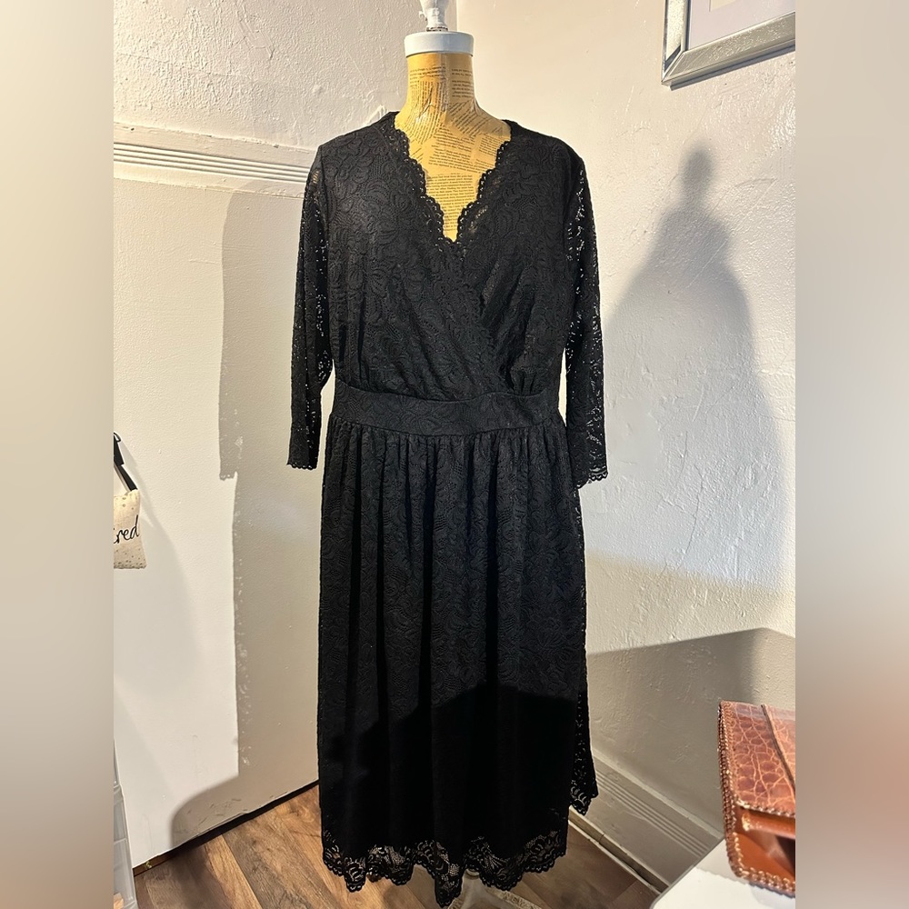 NWOT size 16W Jessica London black lace fit and flare dress.